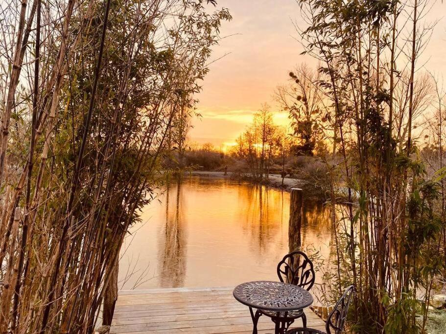 Cottage, Lodge & Spa Prouilly Luaran gambar