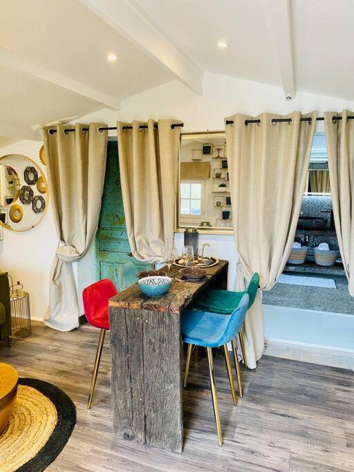 Cottage, Lodge & Spa Prouilly Luaran gambar